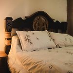 Room In Guest Room - Sd-2 Room With Balcony In The Old City Air Conditioning And Wifi