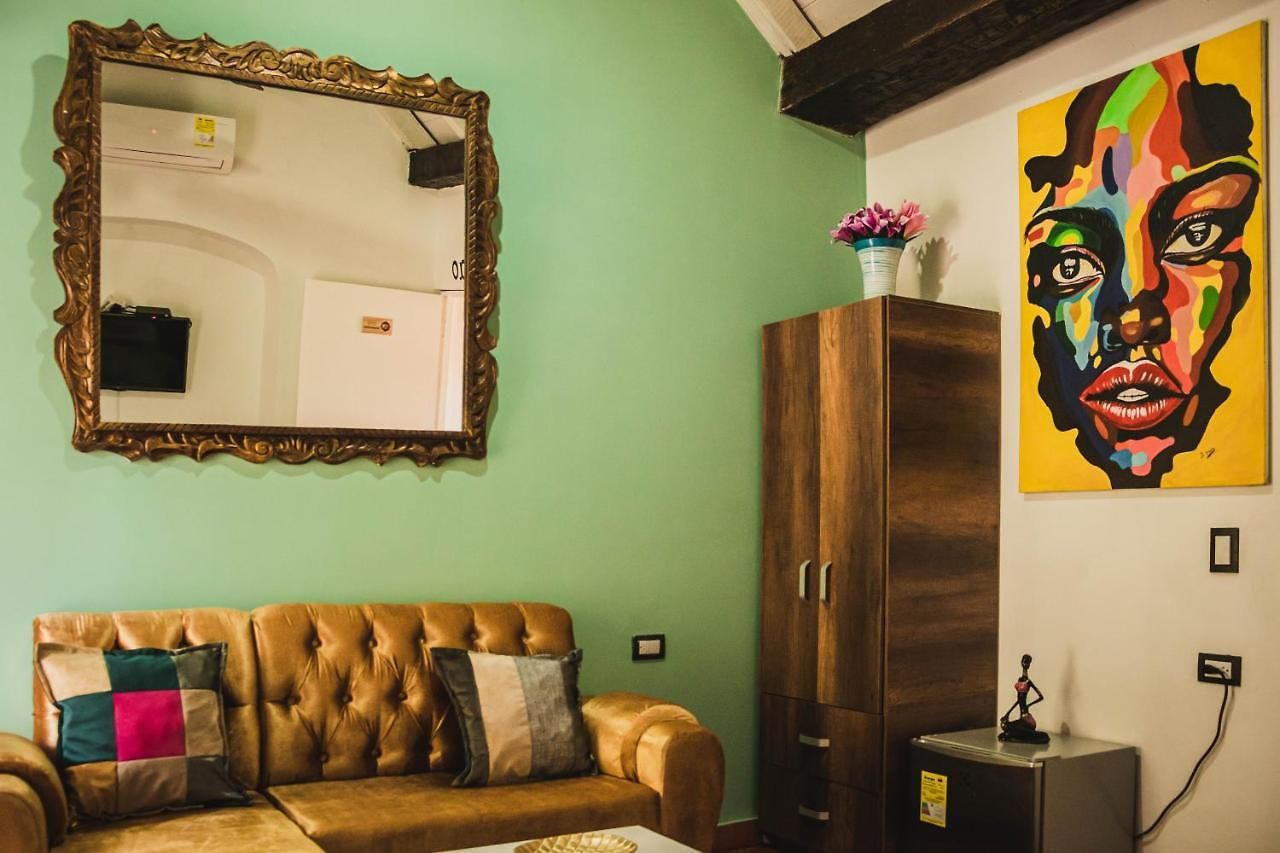 In Guest - Sd-2 With Balcony In The Old Air Conditioning And Wifi Cartagena