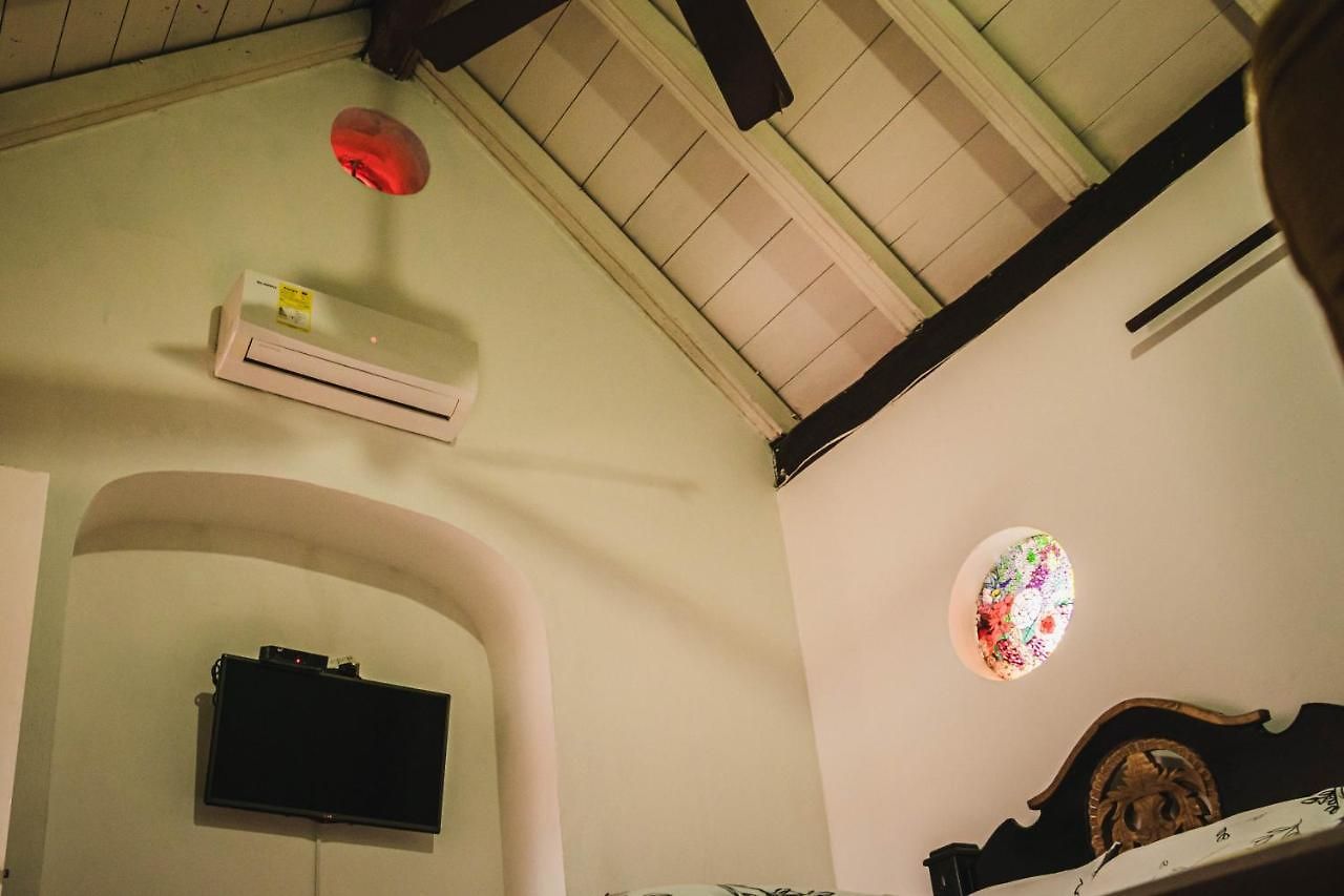In Guest - Sd-2 With Balcony In The Old Air Conditioning And Wifi